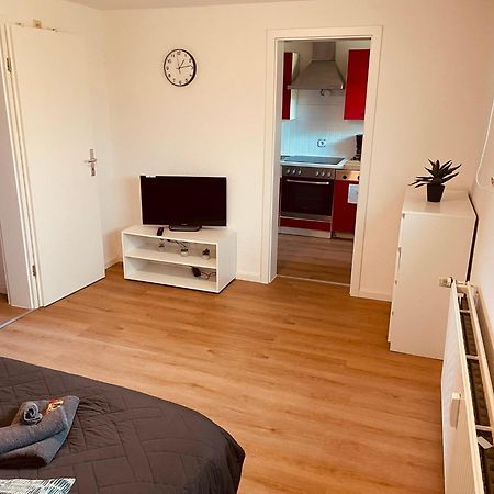 Ferienwohnung In Top Lage ヴィルヘルムスハーフェン エクステリア 写真