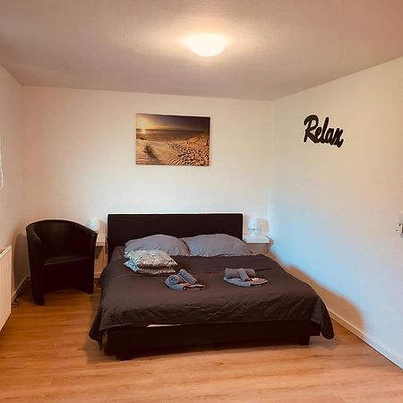 Ferienwohnung In Top Lage ヴィルヘルムスハーフェン エクステリア 写真